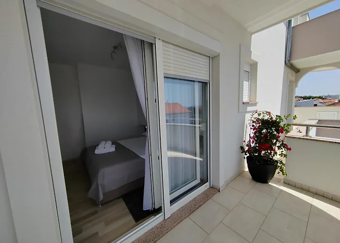 Mila Apartment *